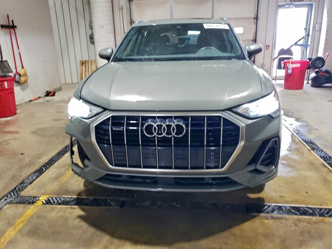 2021 AUDI Q3