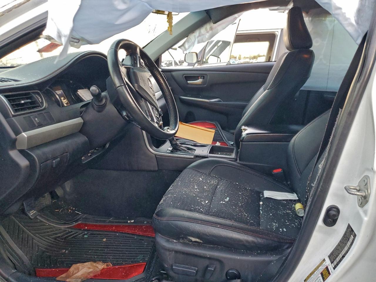 2015 TOYOTA CAMRY