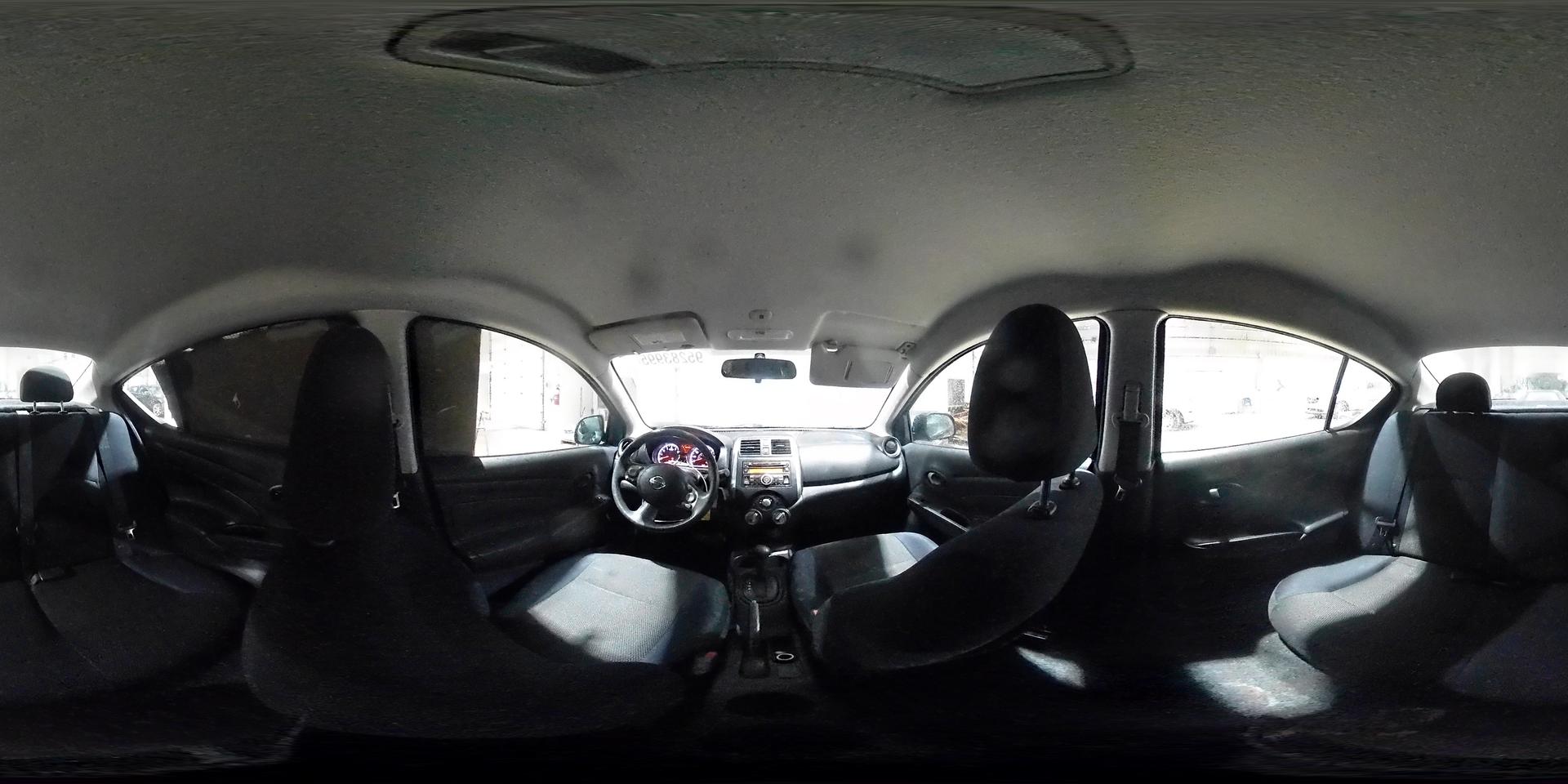 2012 NISSAN VERSA