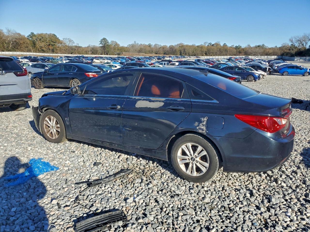 2011 HYUNDAI SONATA