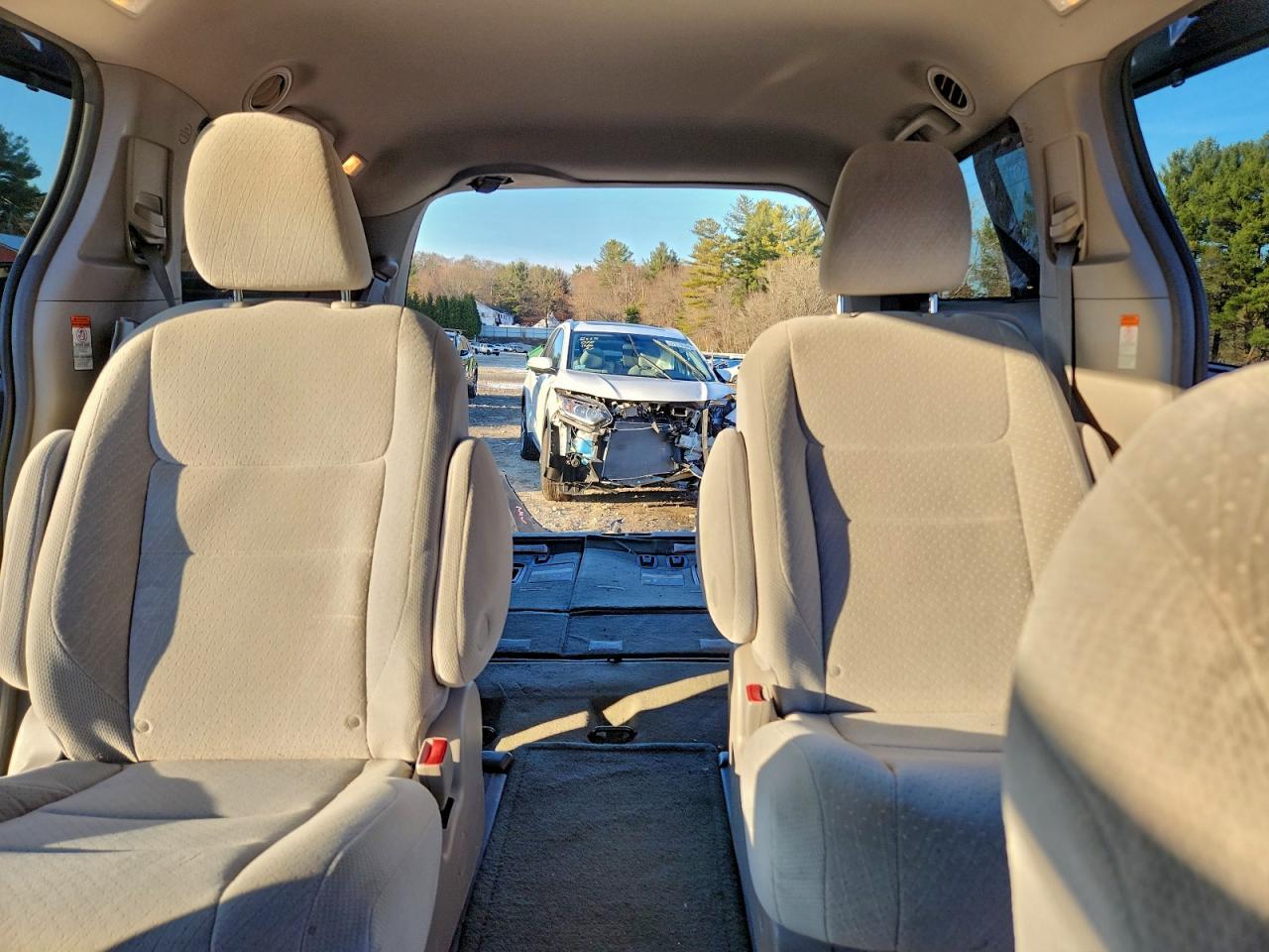 2015 TOYOTA SIENNA