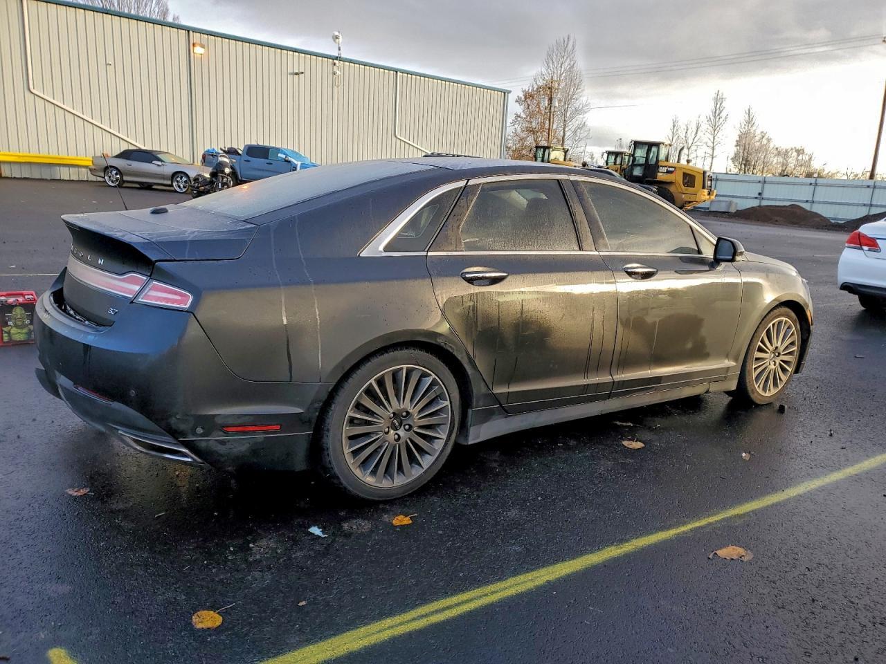 2013 LINCOLN MKZ