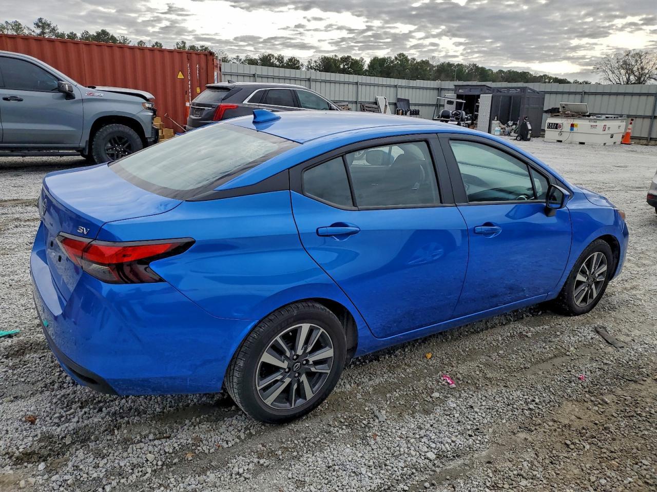 2024 NISSAN VERSA