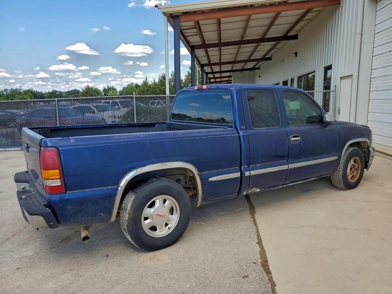 1999 GMC Sierra