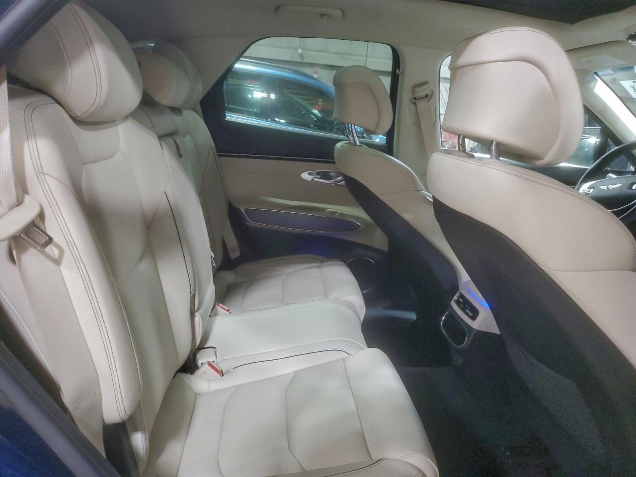 2024 GENESIS GV70