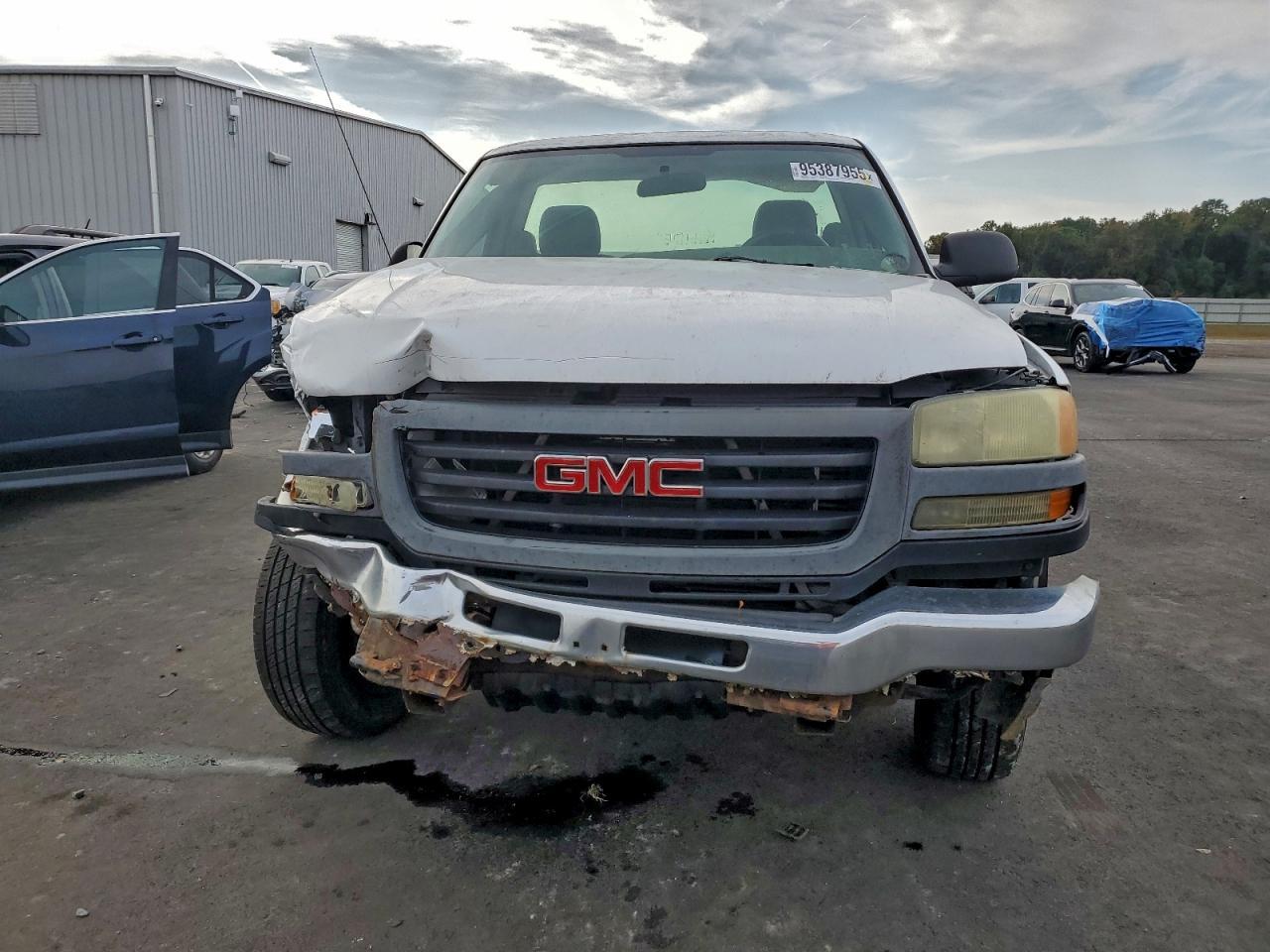 2005 GMC Sierra