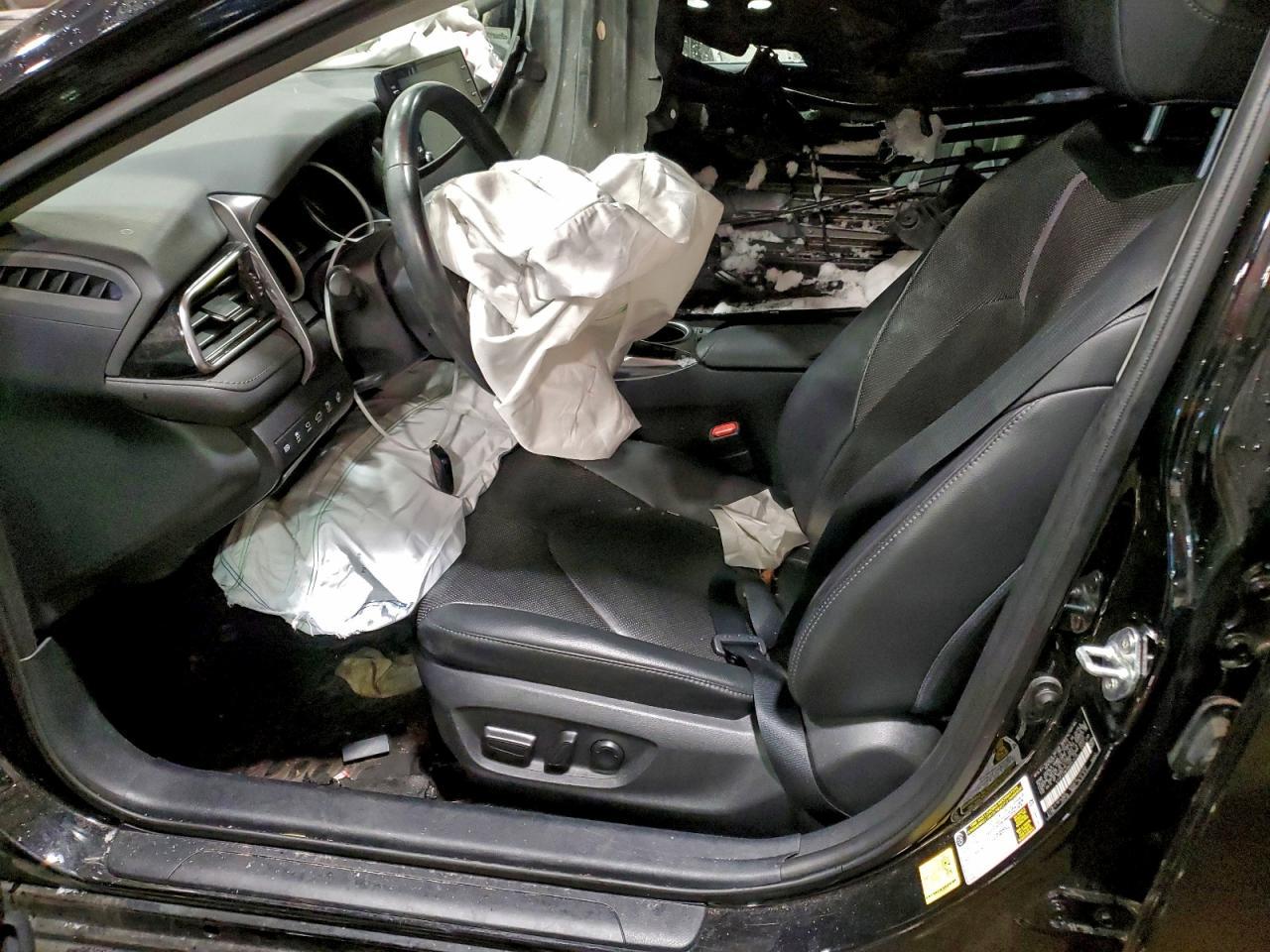 2022 TOYOTA CAMRY
