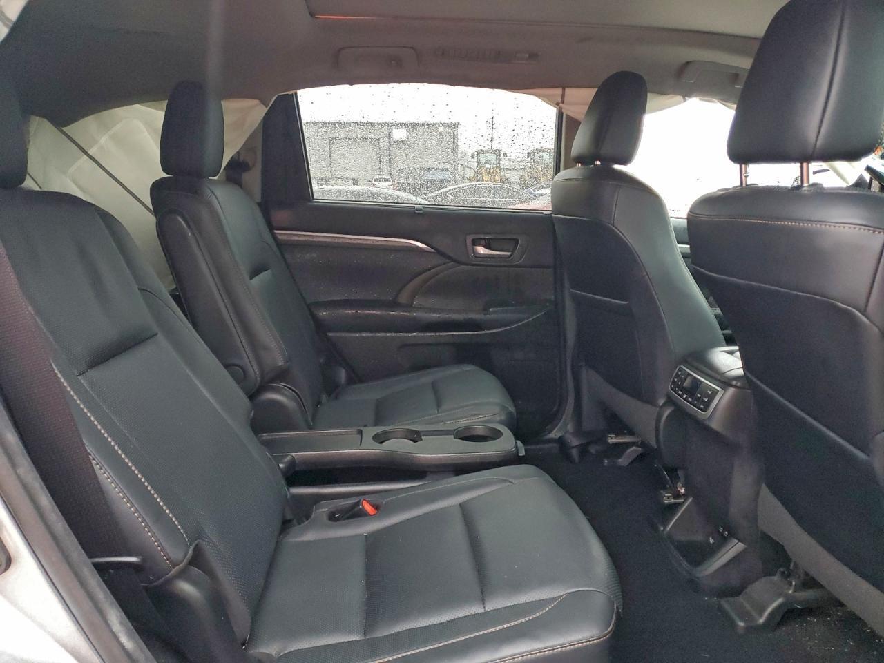 2017 TOYOTA Highlander Hybrid