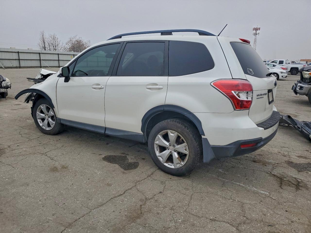 2015 SUBARU FORESTER