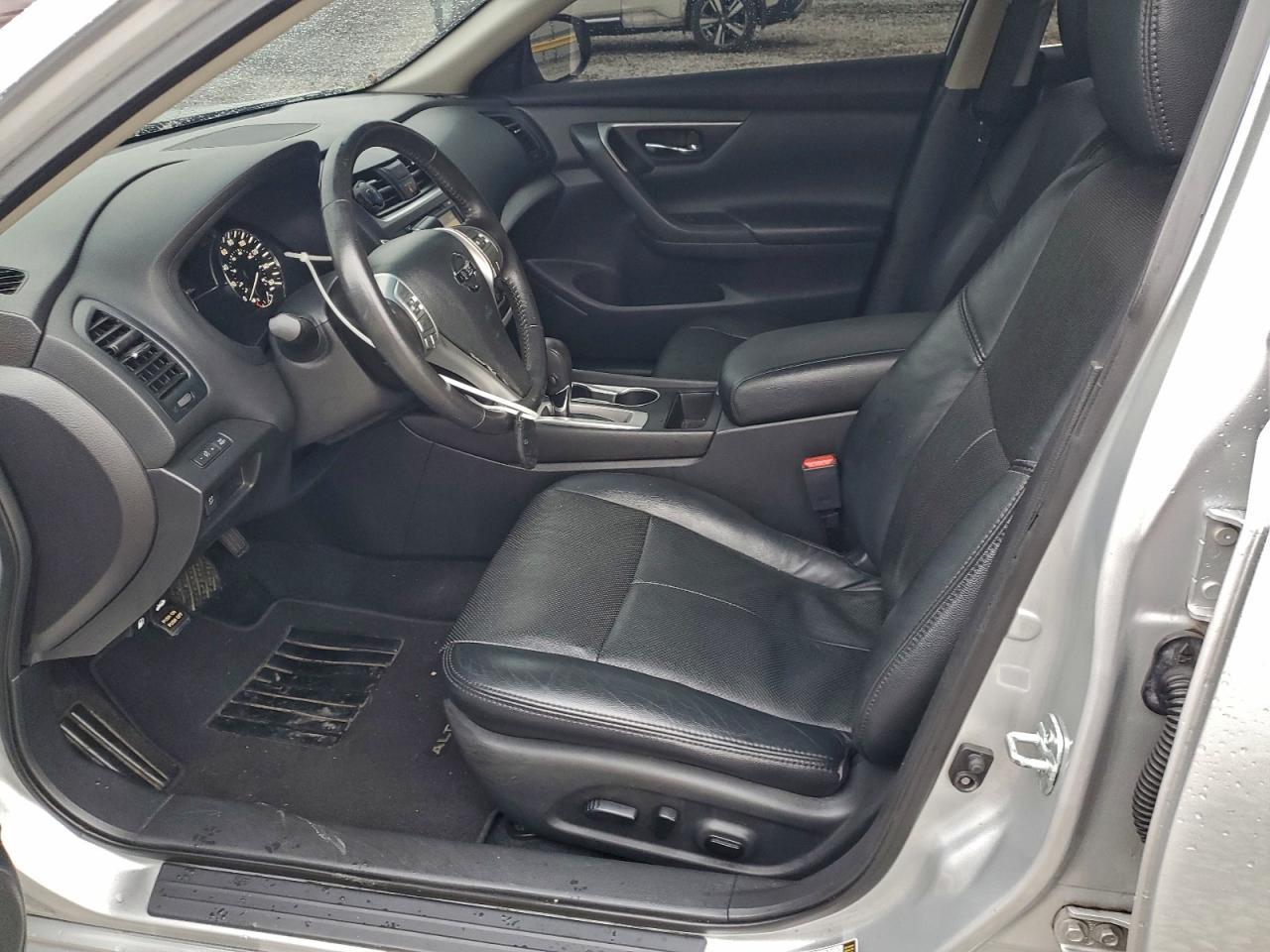2017 NISSAN ALTIMA