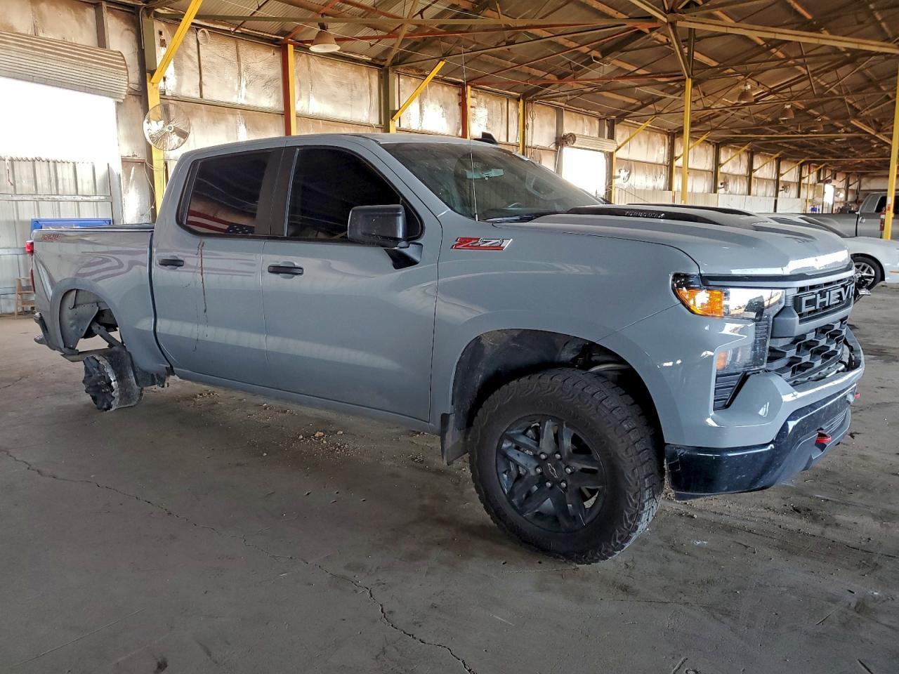 2025 CHEVROLET Silverado