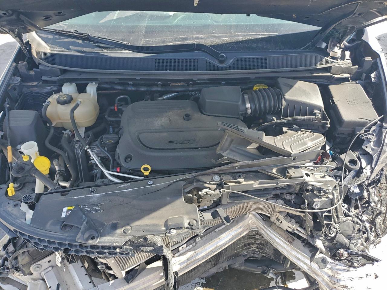 2020 CHRYSLER Voyager