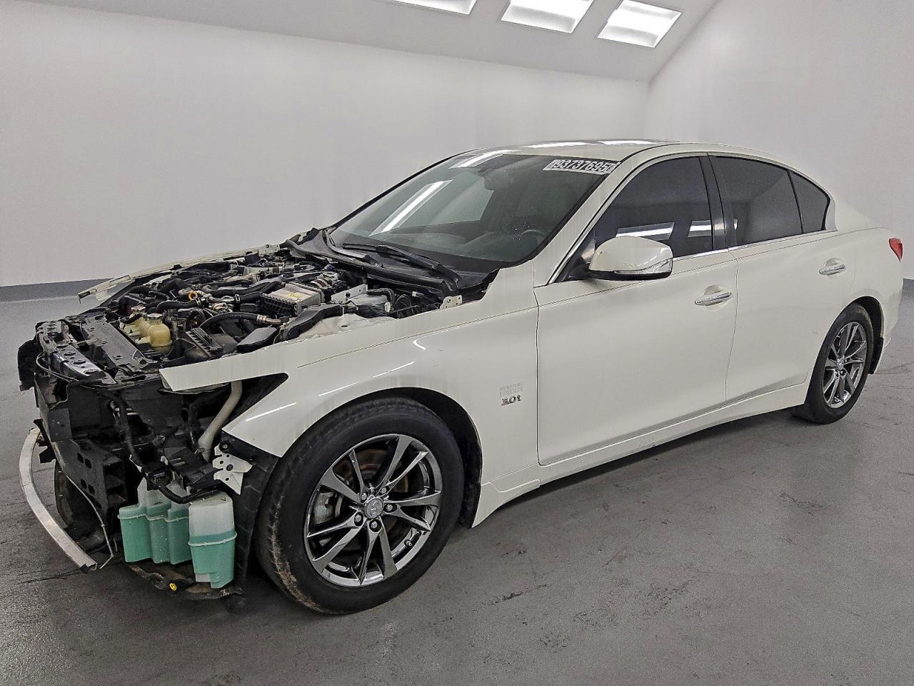 2017 INFINITI Q50