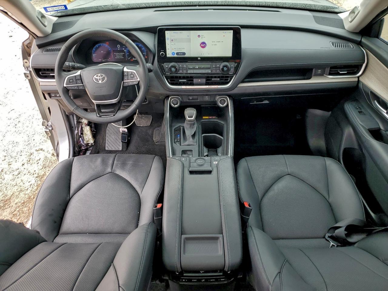 2025 TOYOTA HIGHLANDER