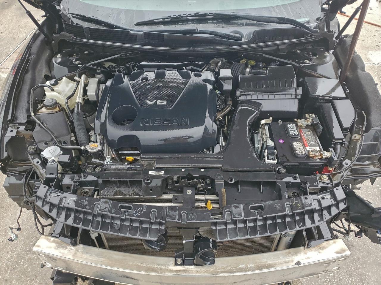 2016 NISSAN Maxima