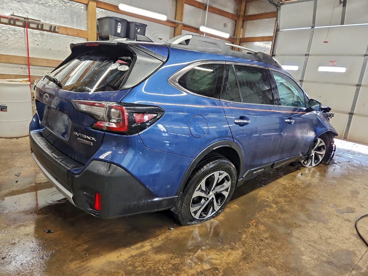2020 SUBARU Outback