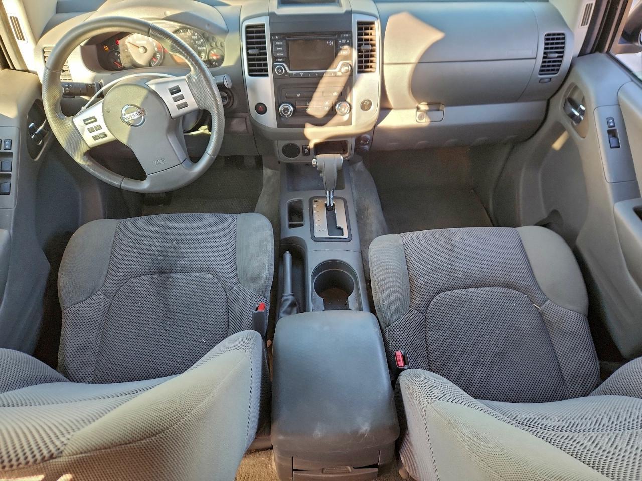 2017 NISSAN Frontier