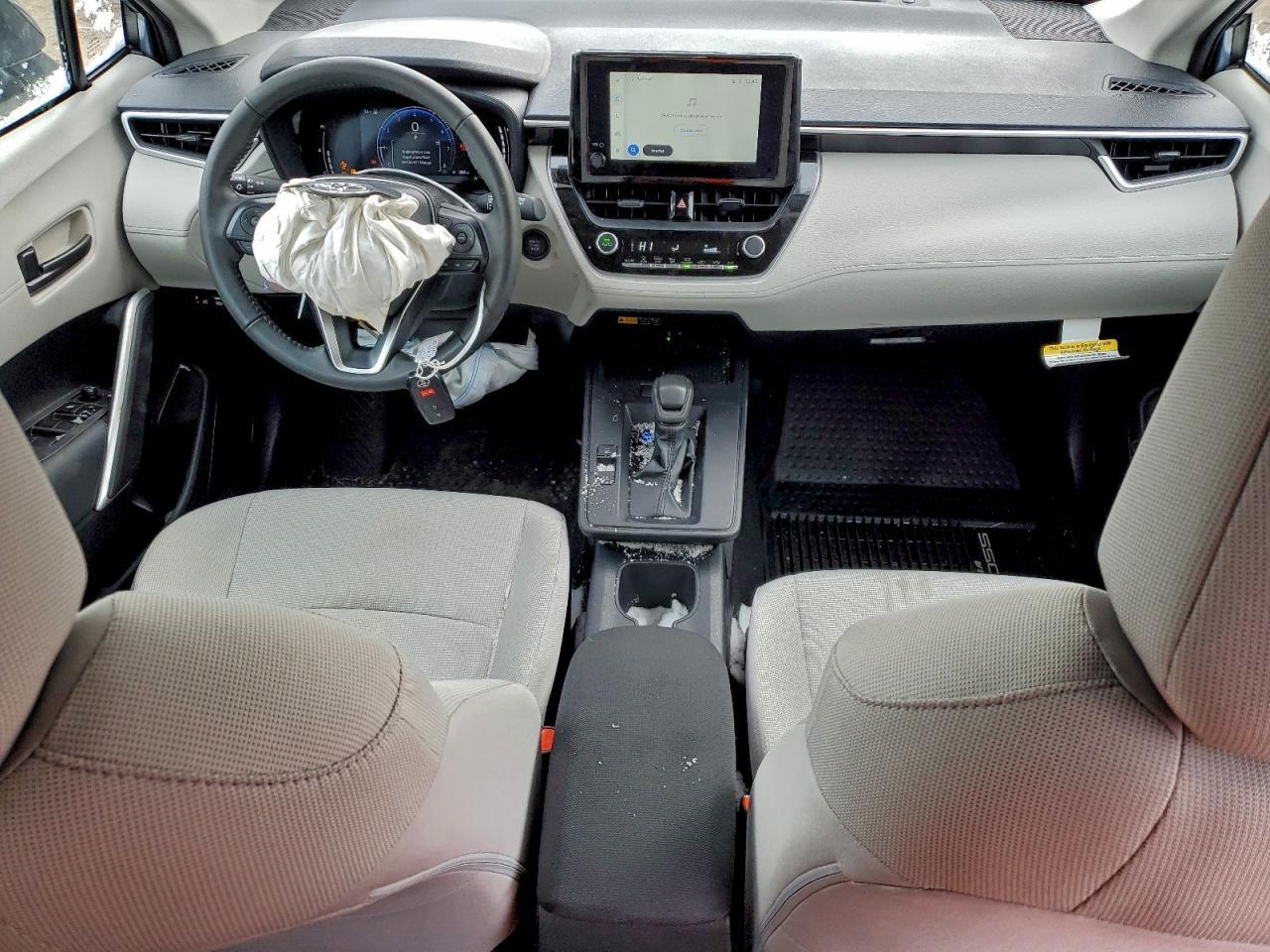 2026 TOYOTA Corolla Cross