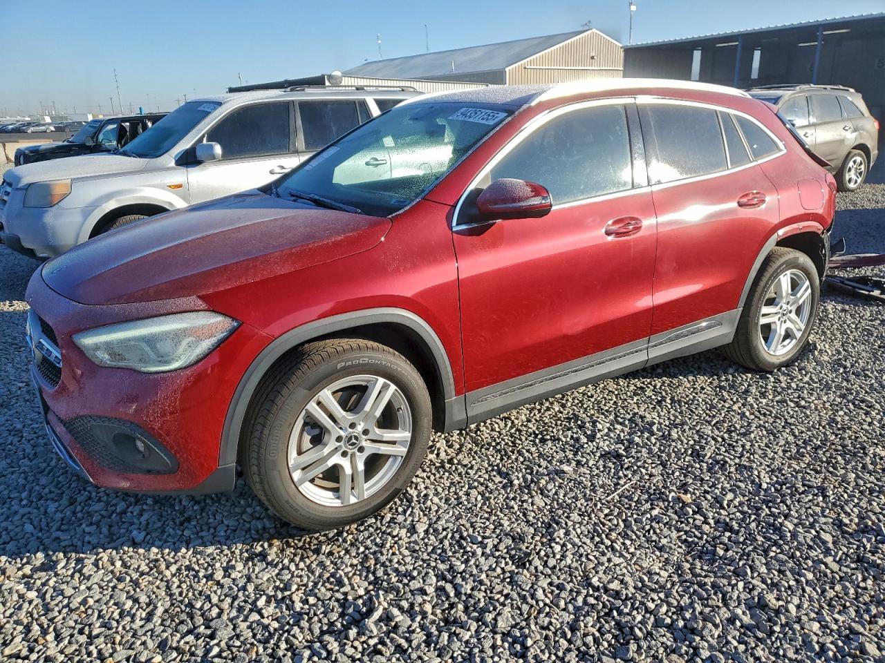 2021 MERCEDES-BENZ GLA-Class