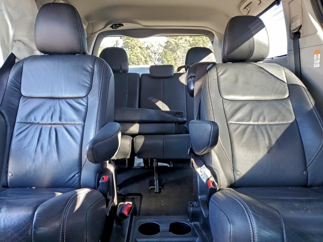 2017 TOYOTA SIENNA