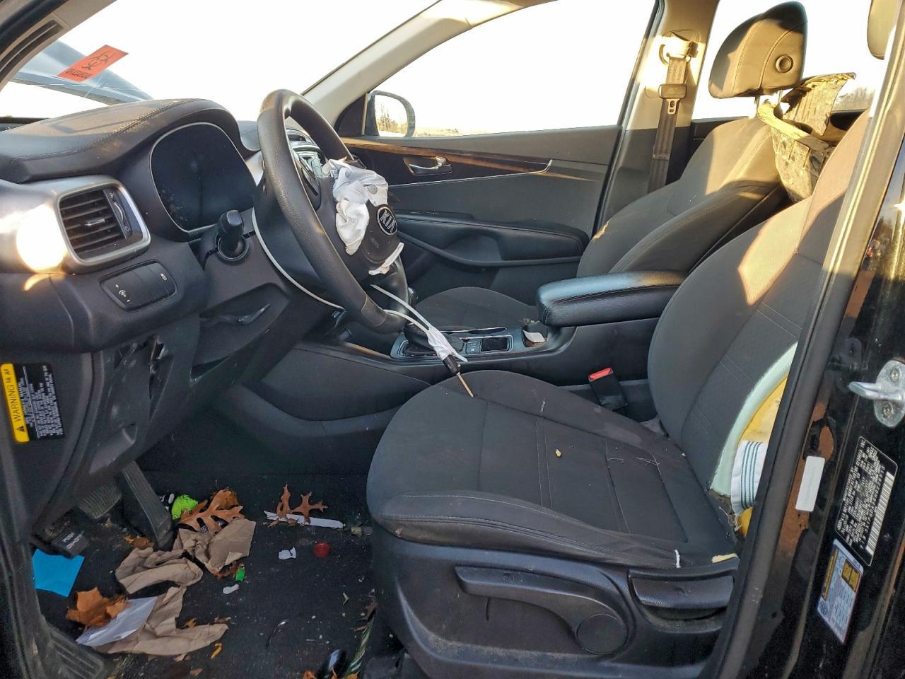 2017 KIA SORENTO