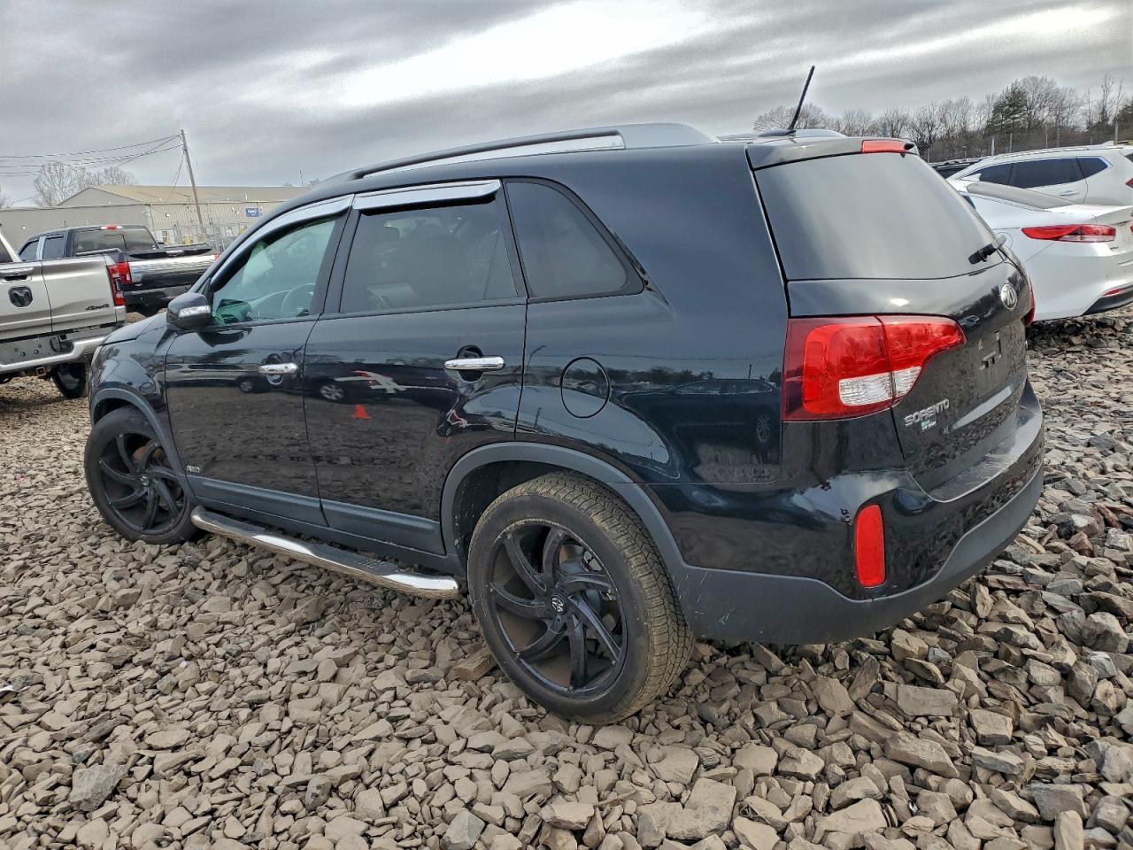2015 KIA SORENTO