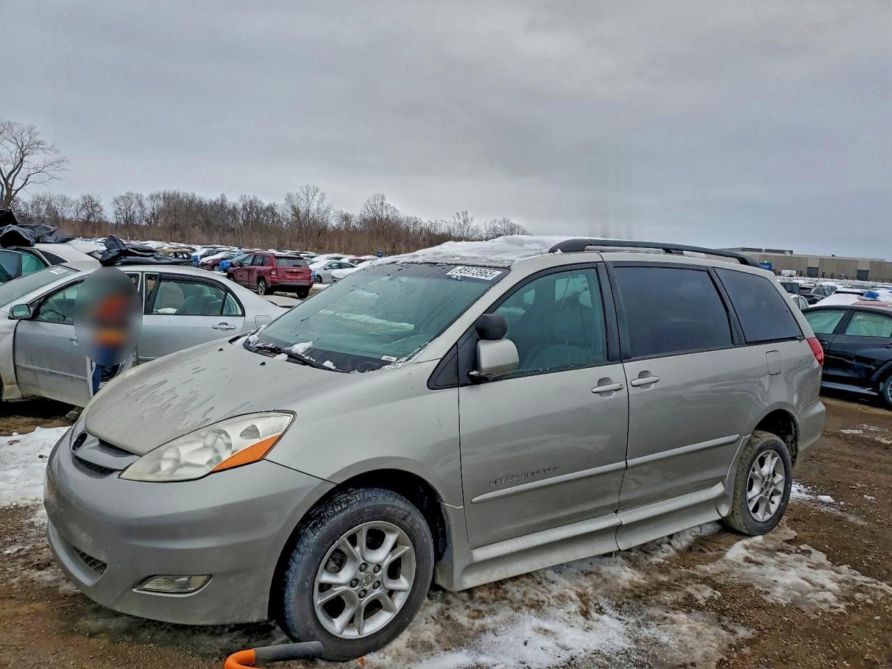 2006 TOYOTA SIENNA