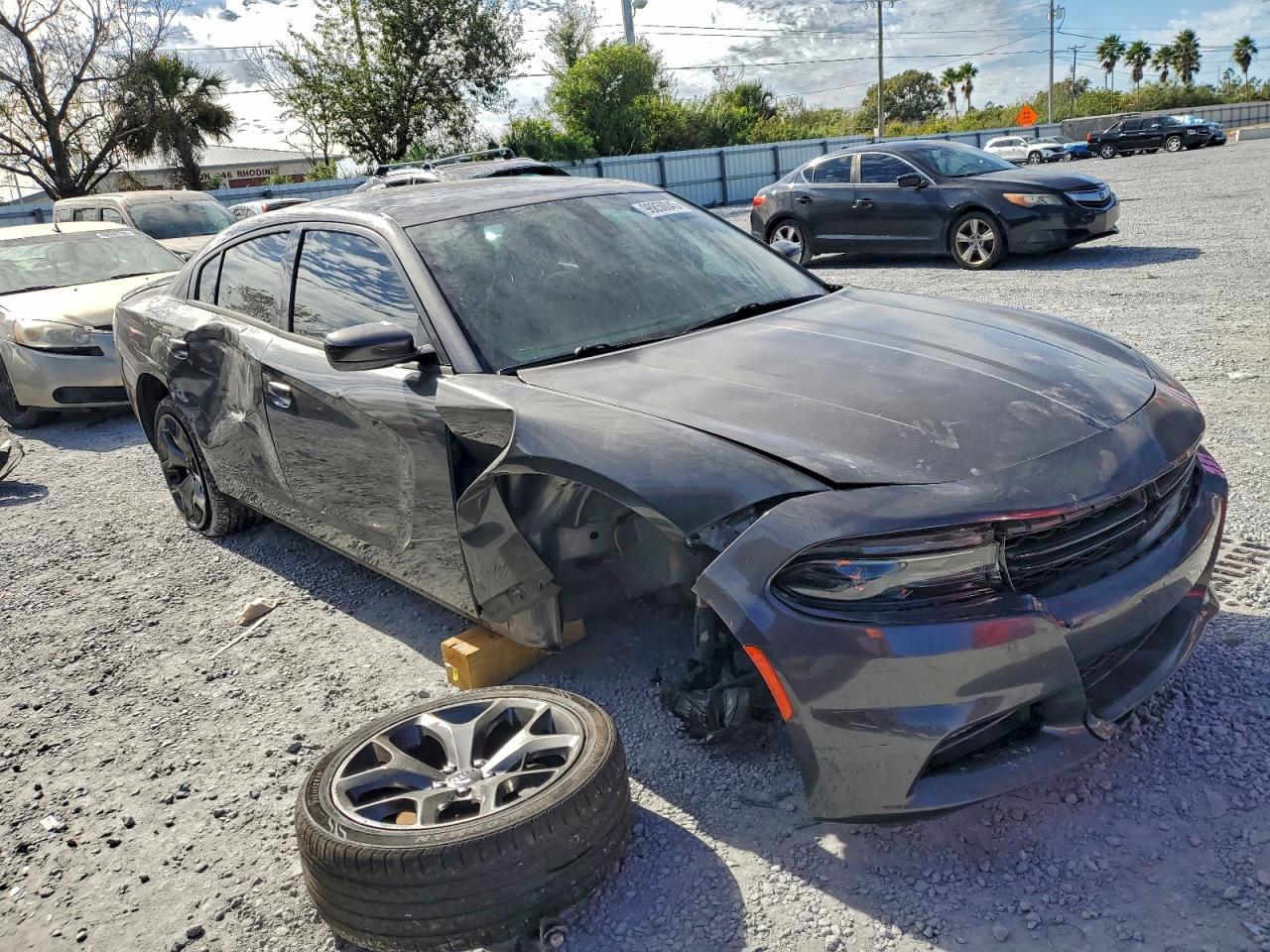 2015 DODGE CHARGER