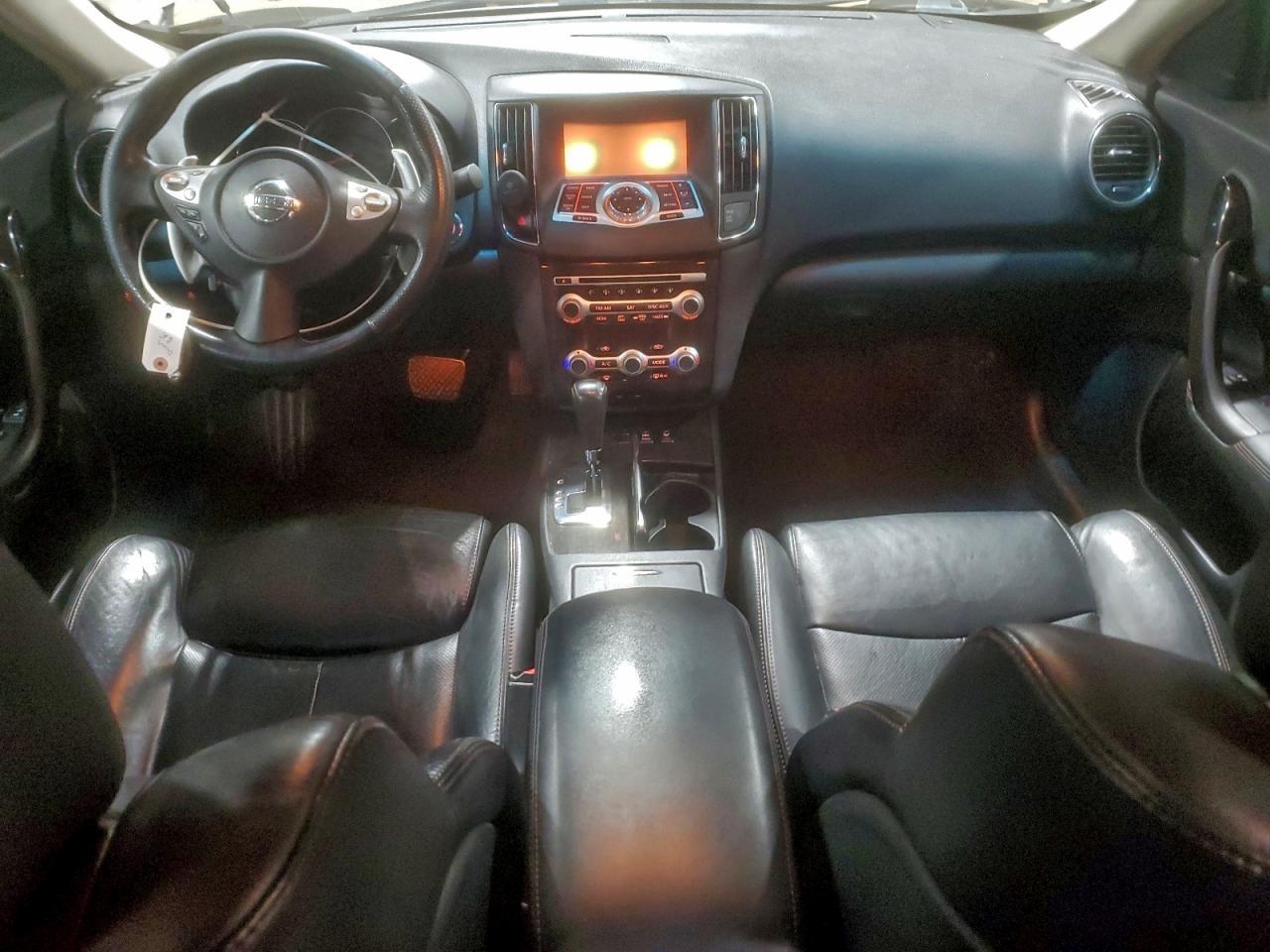 2014 NISSAN Maxima