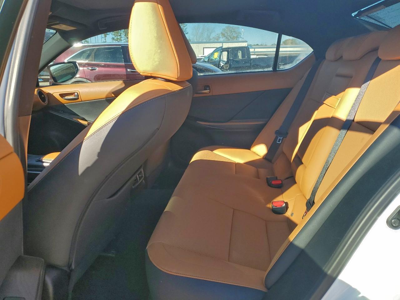 2022 LEXUS IS 300