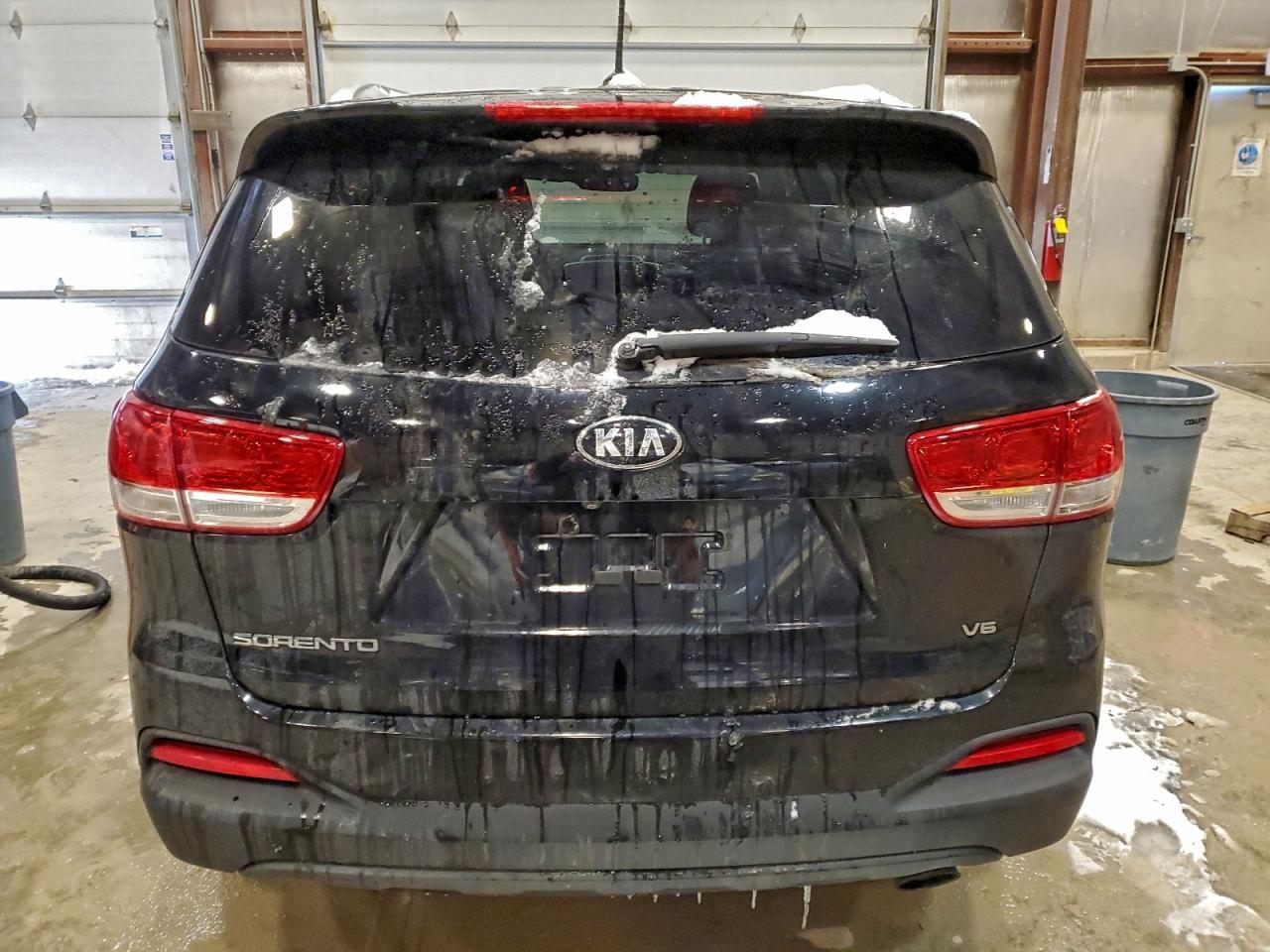 2016 KIA SORENTO