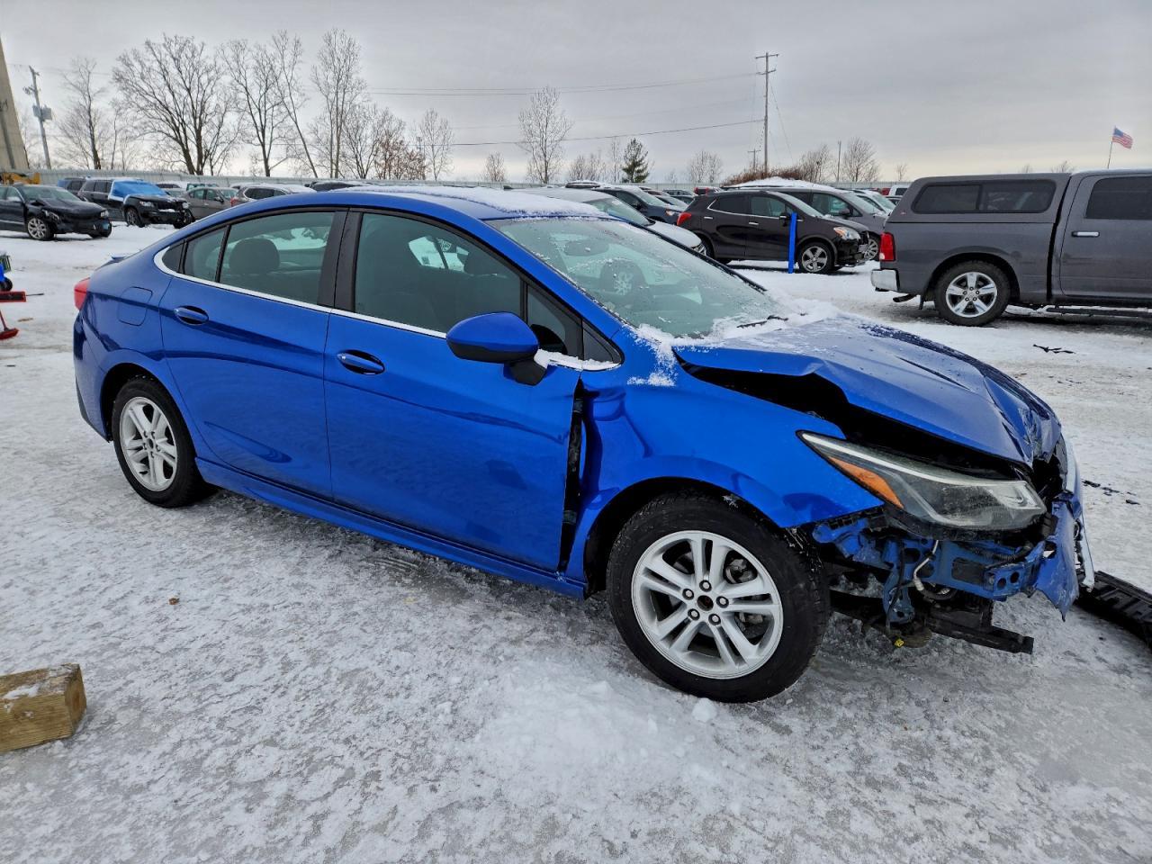 2017 CHEVROLET CRUZE