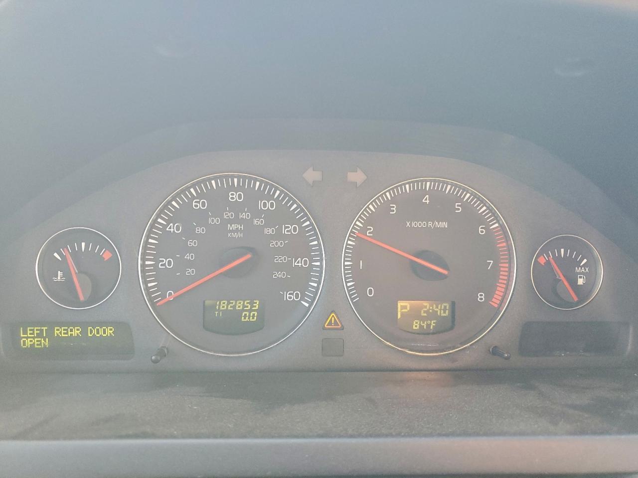 2005 VOLVO XC90