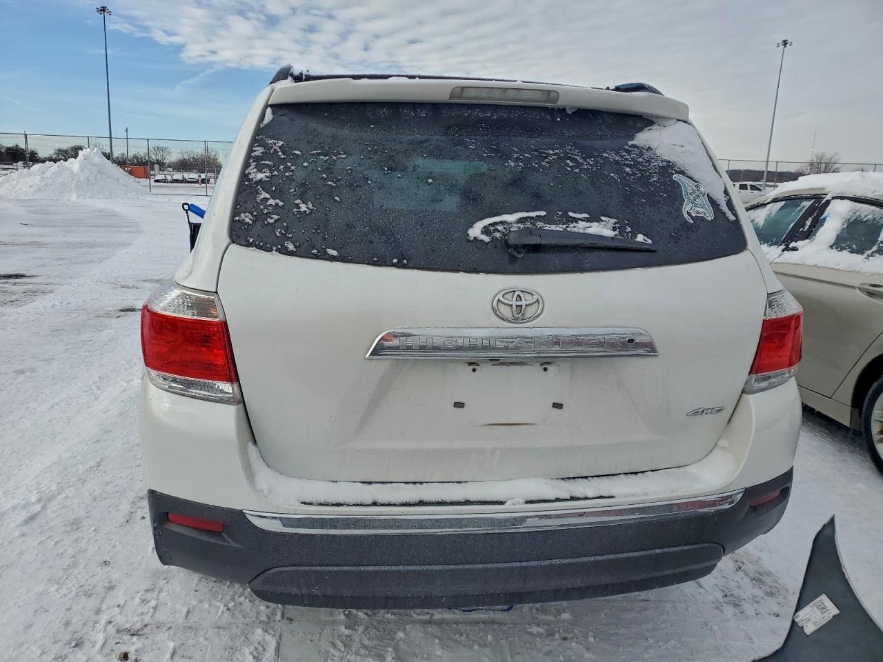 2013 TOYOTA HIGHLANDER