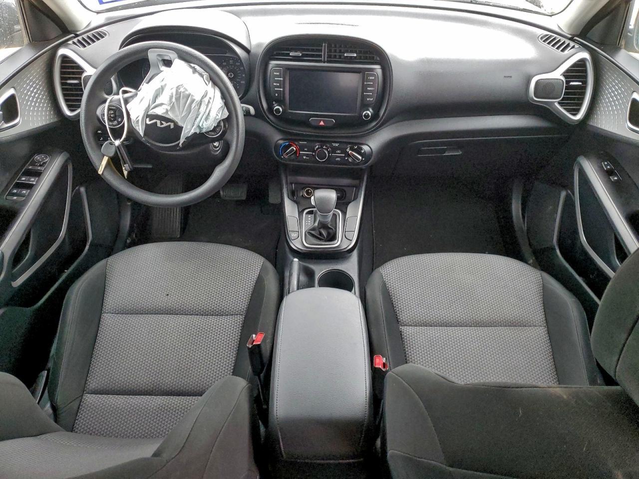 2022 KIA SOUL