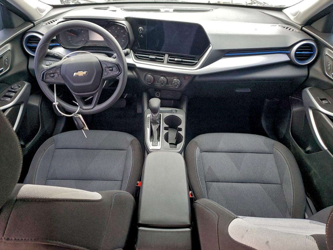 2025 CHEVROLET TRAX