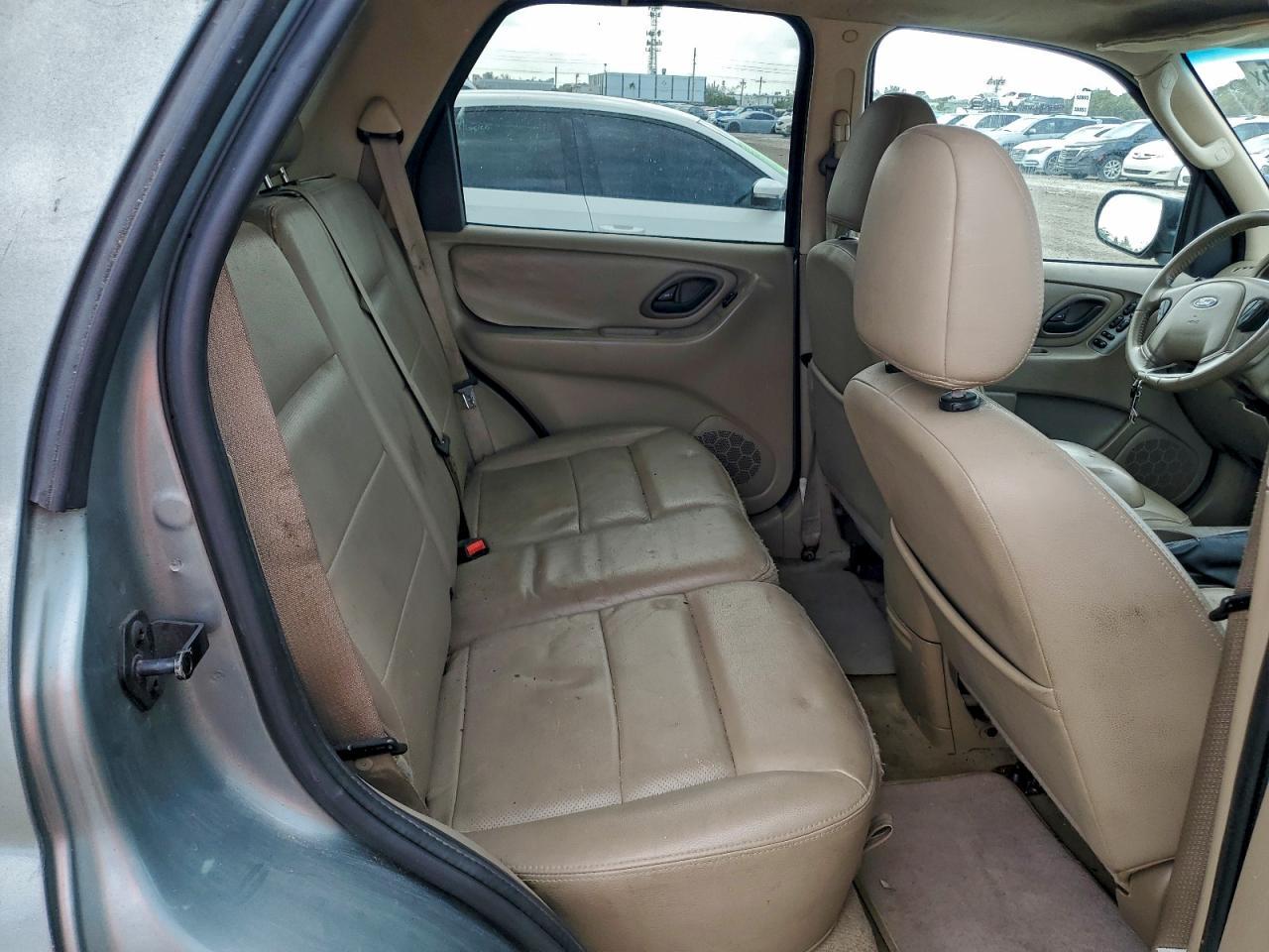 2006 FORD ESCAPE