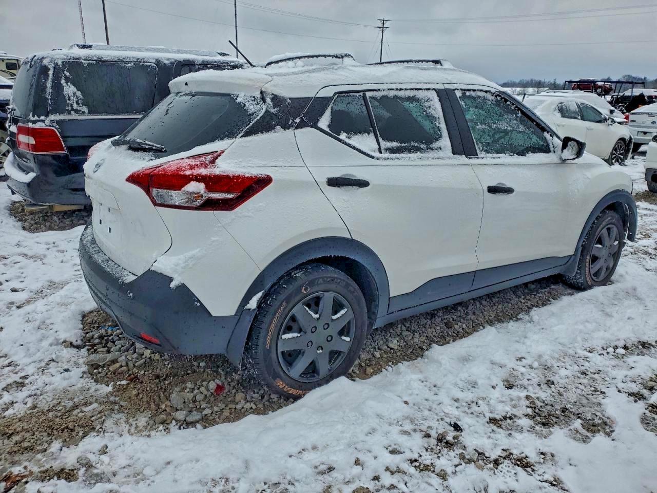 2019 NISSAN KICKS
