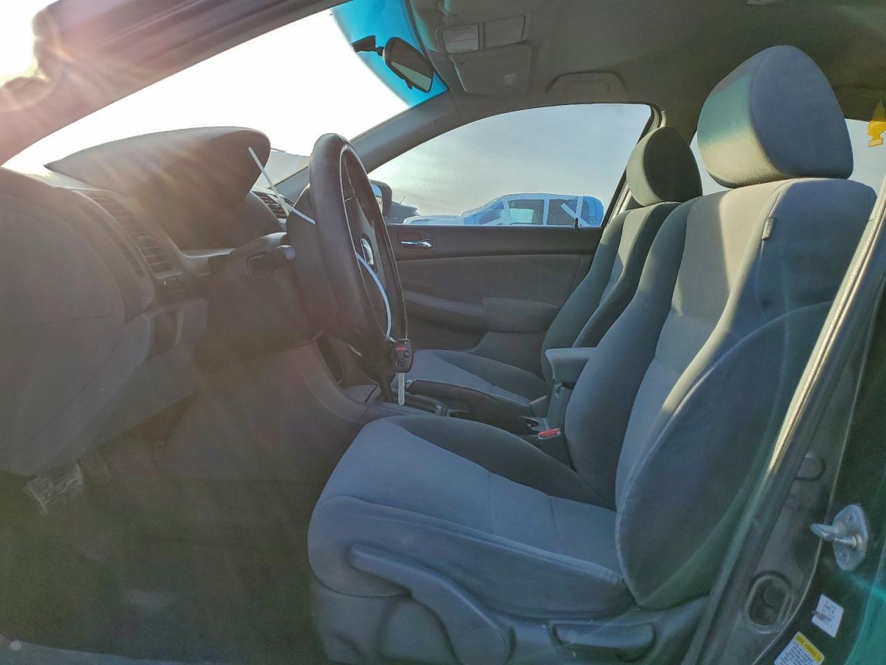 2005 HONDA ACCORD