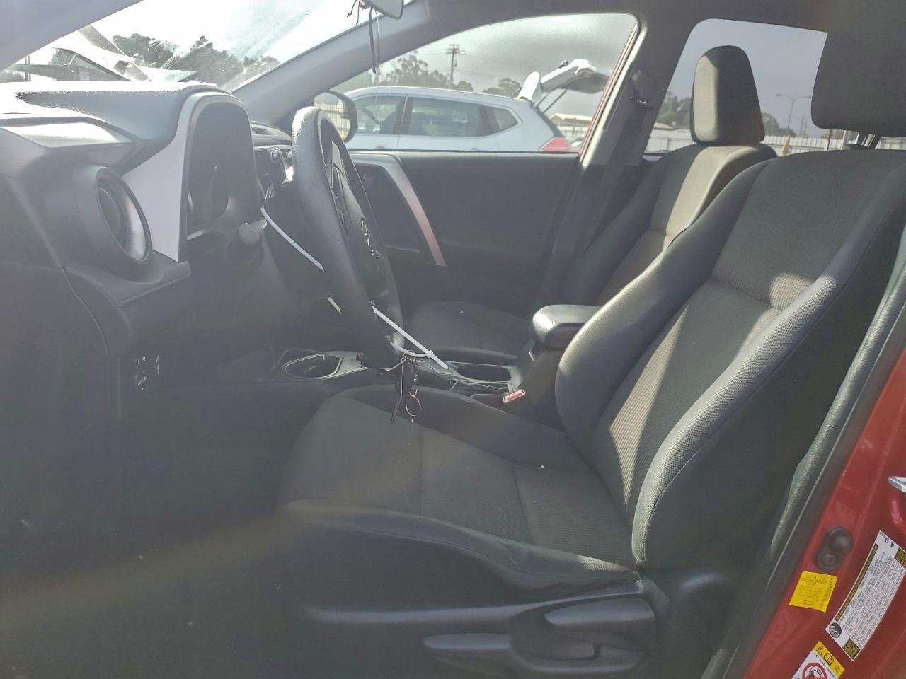 2016 TOYOTA RAV4