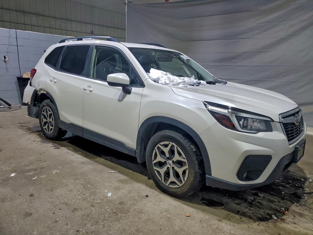 2020 SUBARU FORESTER