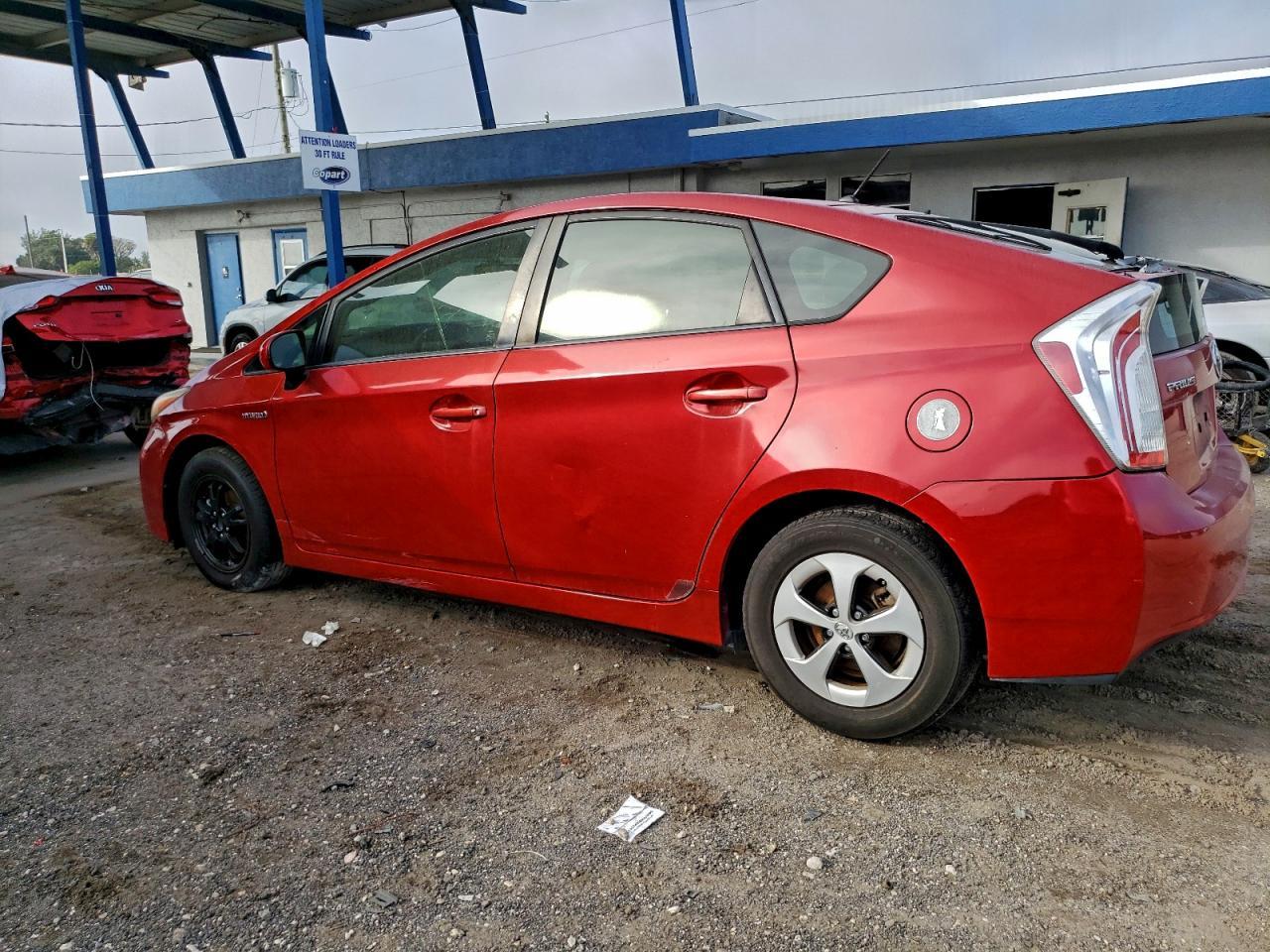 2013 TOYOTA PRIUS