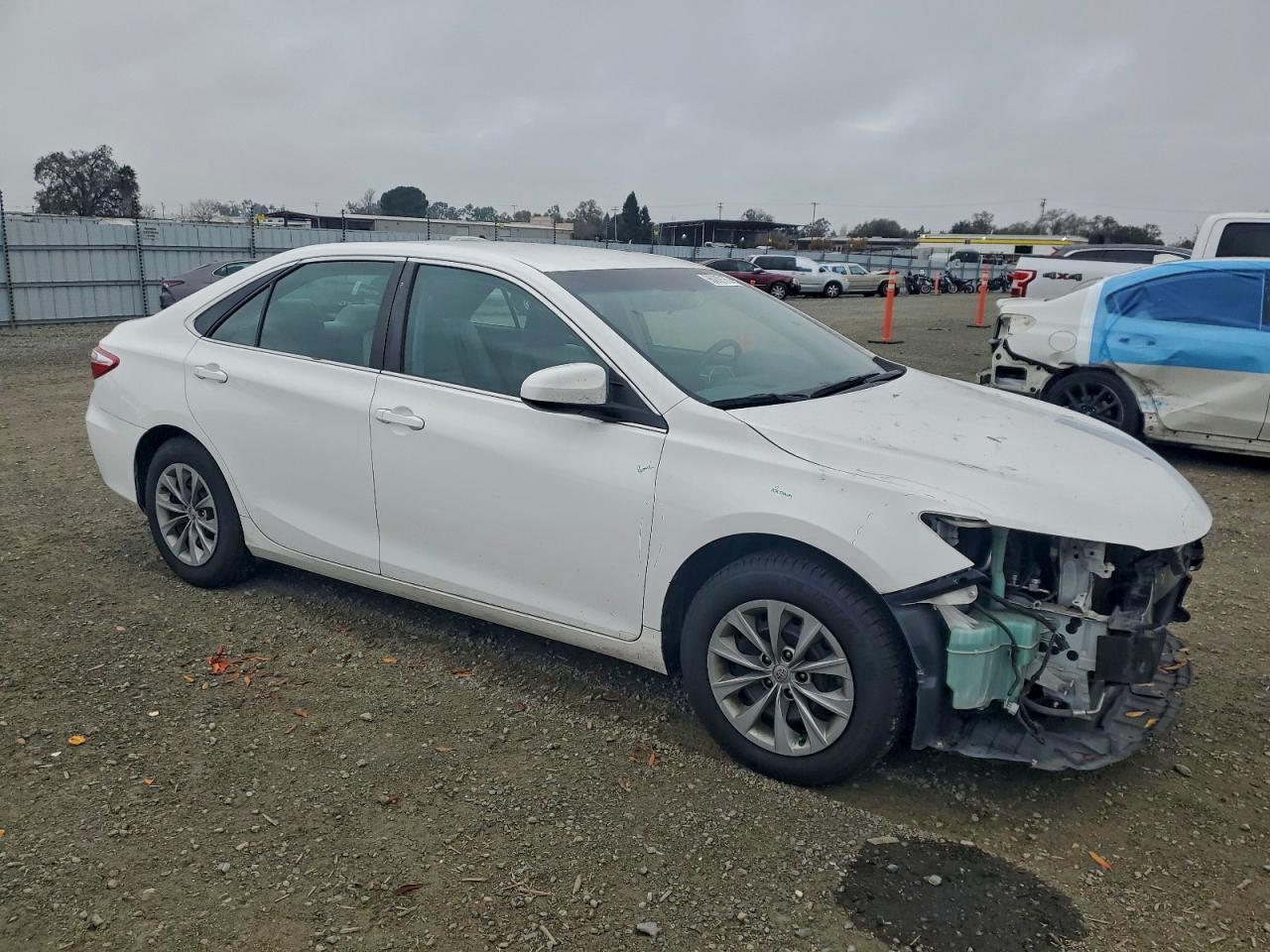 2017 TOYOTA CAMRY