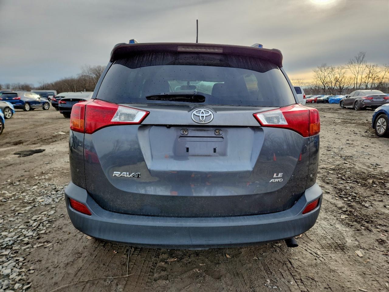 2015 TOYOTA RAV4