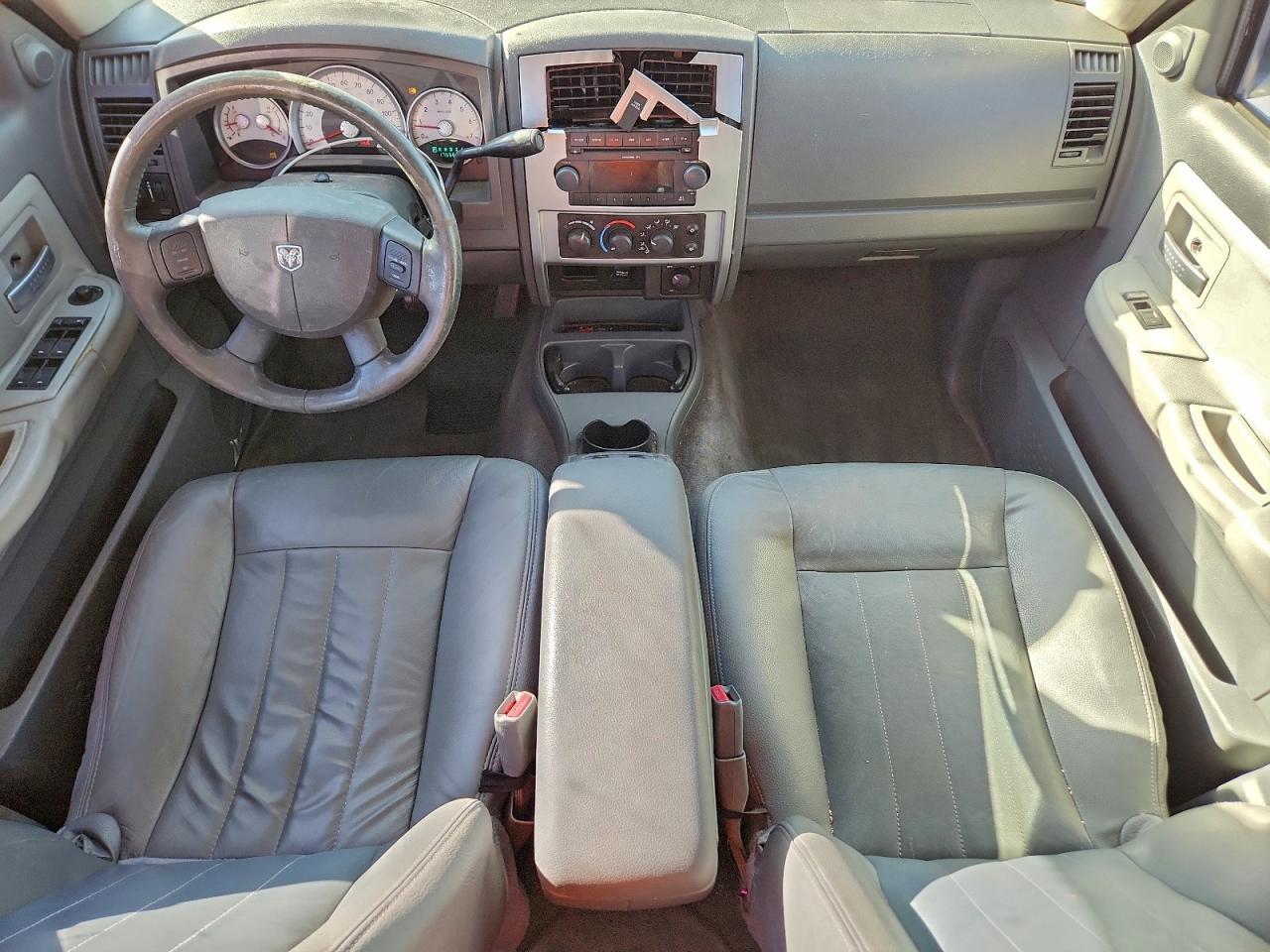 2006 DODGE Dakota