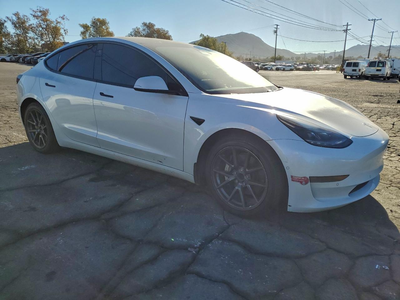 2021 TESLA MODEL 3