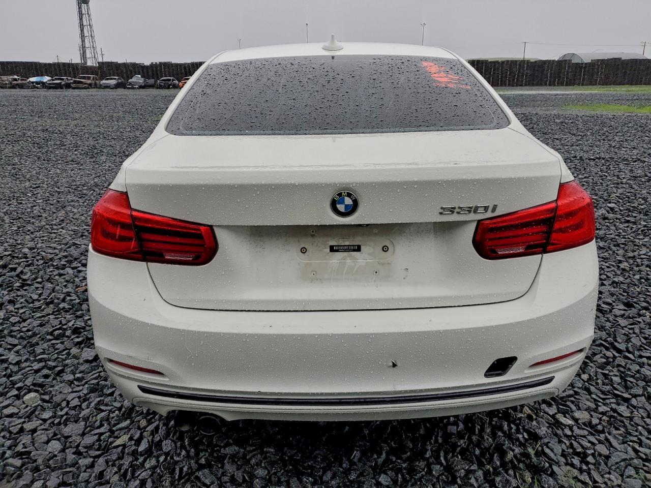 2018 BMW 3 SERIES