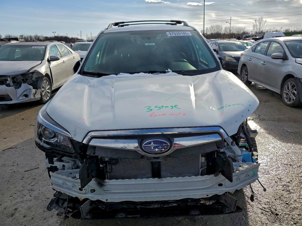 2019 SUBARU FORESTER