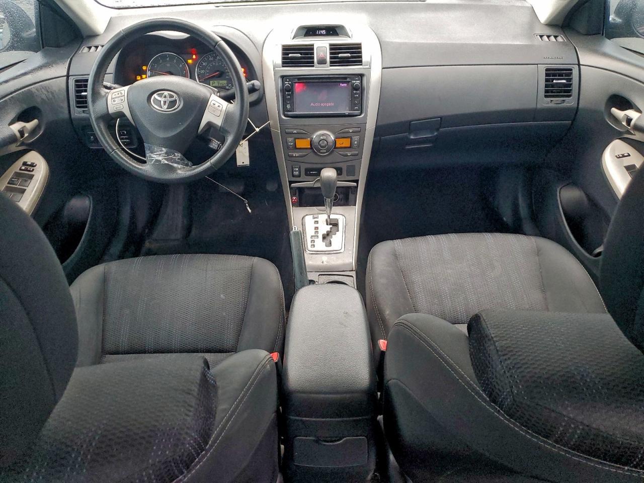 2013 TOYOTA COROLLA