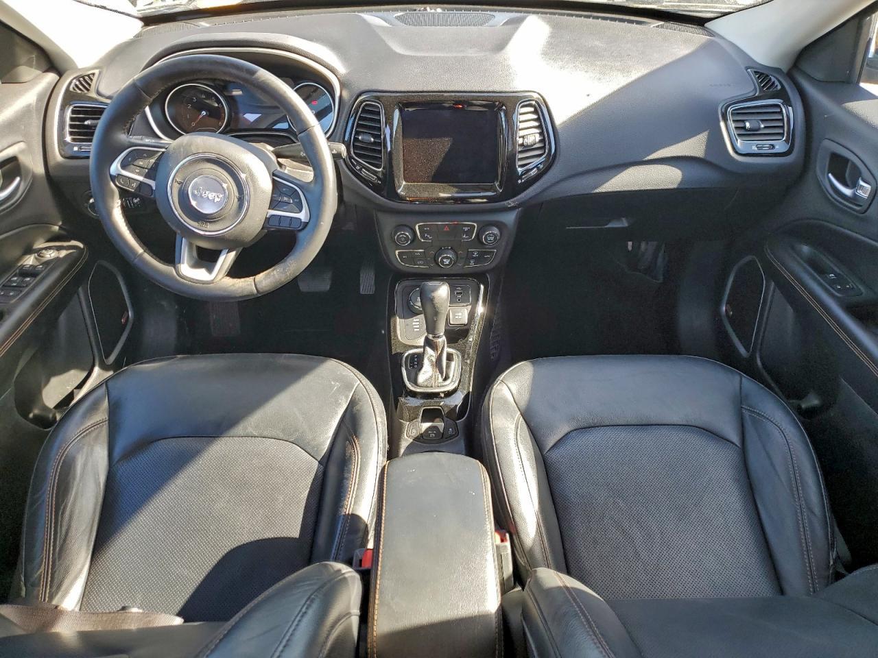 2017 JEEP Compass